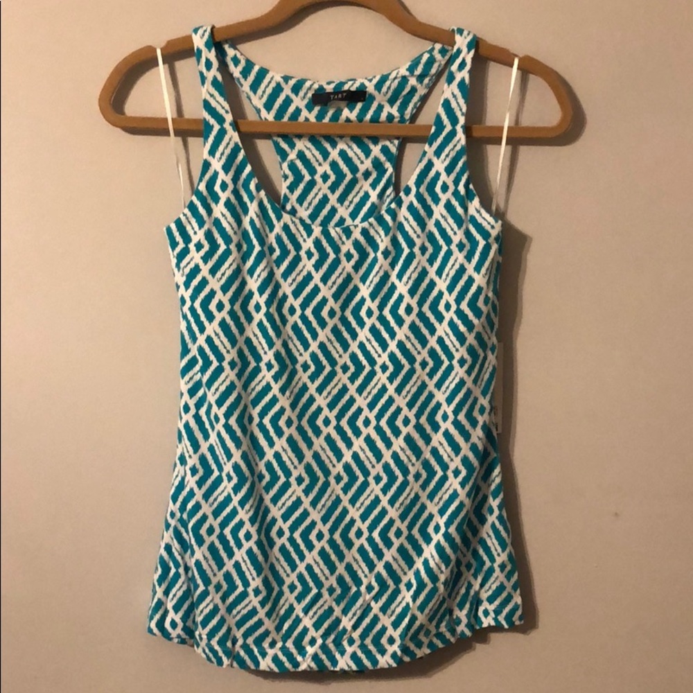 Patterned Blue and White Women’s Top